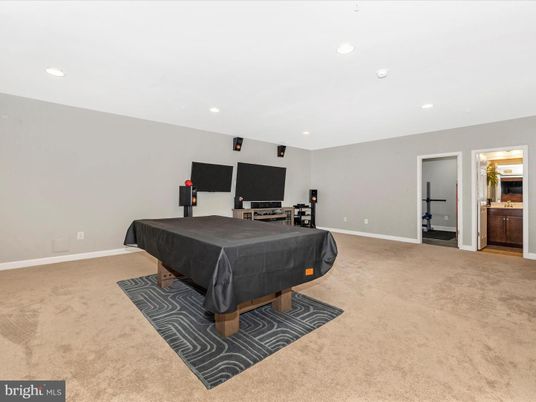 Billiard Table, Game Room, Interior, Recessed Lighting