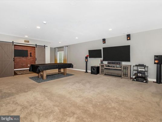Billiard Table, Game Room, Interior, Recessed Lighting