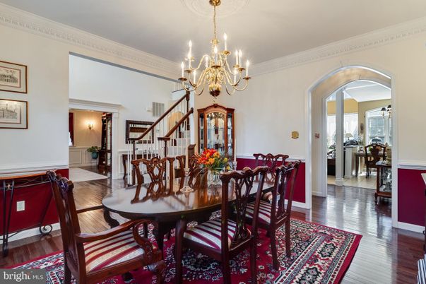 Chandelier, Dining room, Interior, Wood Texture Flooring