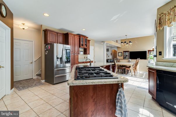 Dining room, Interior, Kitchen, Pendant Lights, Recessed Lighting