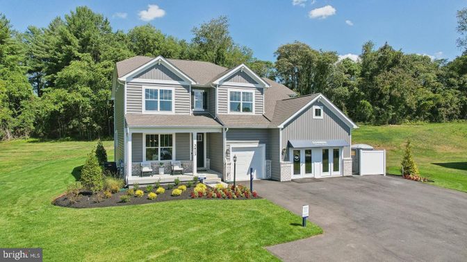 Attached, Backyard, Exterior, Facade, Farmhouse