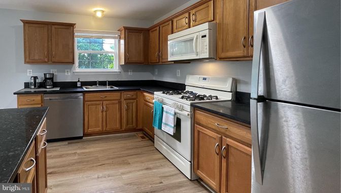 Interior, Kitchen, Wood Texture Flooring