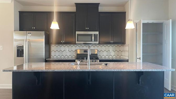 Interior, Kitchen, Pendant Lights, Stainless Steel Appliances