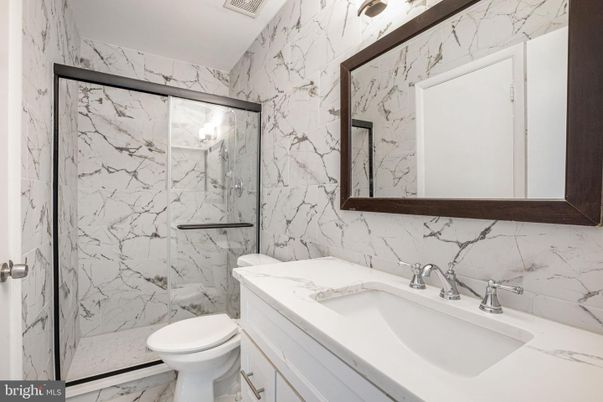 Bathroom, Interior, Marble, Marble Walls