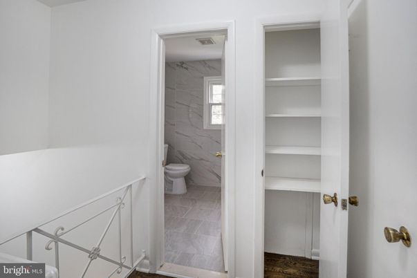Bathroom, Interior, Marble Walls