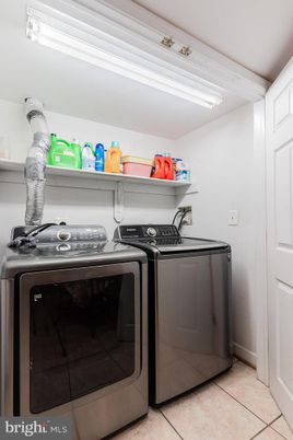 Interior, Washer