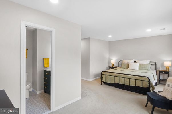 Bathroom, Bedroom, Interior, Recessed Lighting