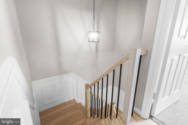 Interior, Pendant Lights, Wood Texture Flooring