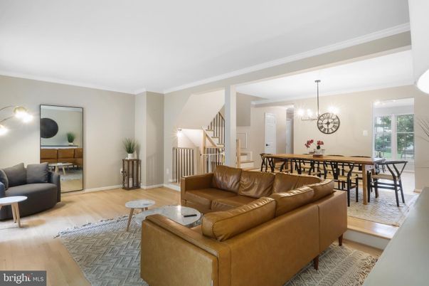 Chandelier, Dining room, Interior, Living room, Wood Texture Flooring