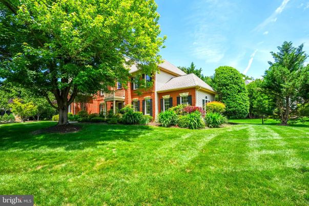 Backyard, Exterior, Facade, Brick Facade, French Provincial