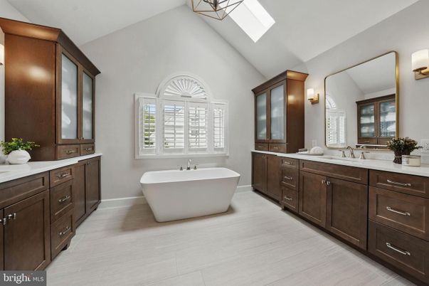 Bathroom, Dual Sink Vanities, Free Standing Baths, Interior