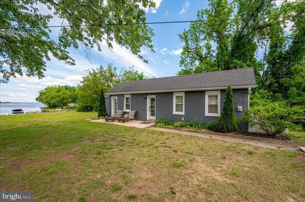 Backyard, Exterior, Water
