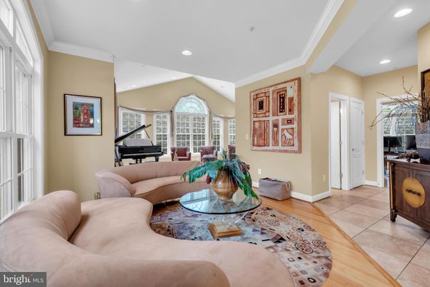 Interior, Living room, Piano, Recessed Lighting