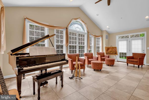 Interior, Living room, Piano, Recessed Lighting
