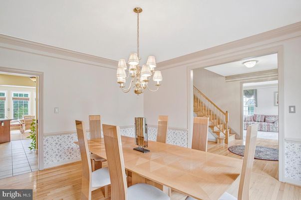 Chandelier, Dining room, Interior, Wood Texture Flooring
