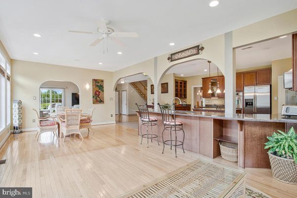 Dining room, Interior, Kitchen, Recessed Lighting, Stainless Steel Appliances, Wood Texture Flooring