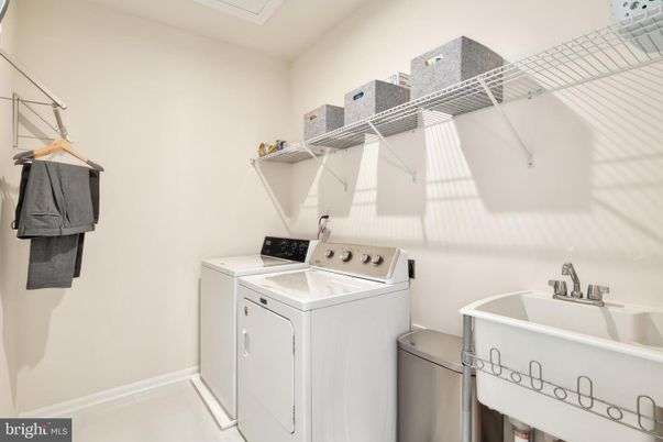 Interior, Washer