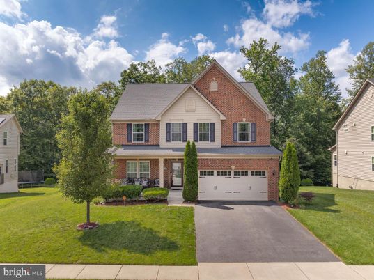 Attached, Exterior, Facade, Brick Facade, Brick Traditional