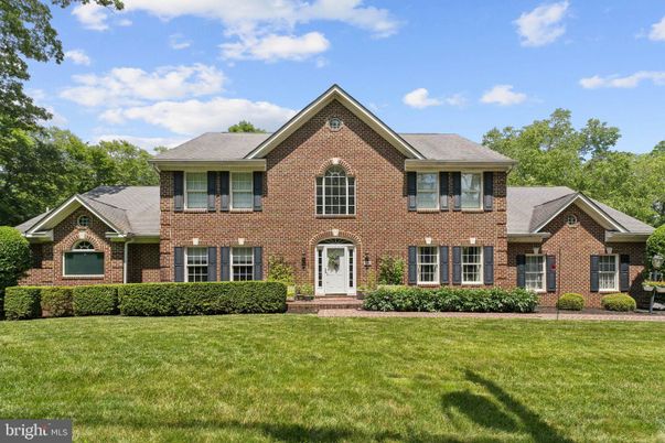 Exterior, Facade, Brick Facade, Brick Traditional