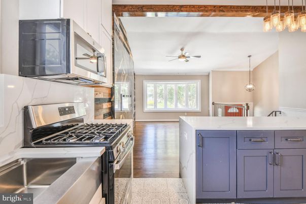 Interior, Kitchen, Pendant Lights, Wood Texture Flooring