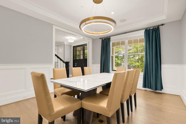 Dining room, Interior, Pendant Lights, Recessed Lighting, Wood Texture Flooring