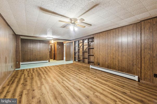 Empty room, Interior, Wood Texture Flooring, Wooden Walls