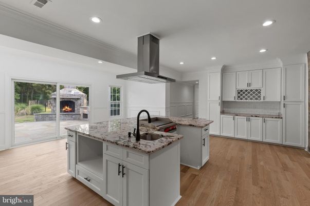Fireplace, Interior, Kitchen, Recessed Lighting, Wood Texture Flooring