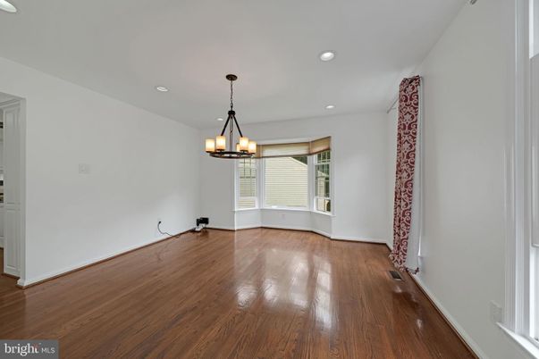 Chandelier, Empty room, Interior, Recessed Lighting, Wood Texture Flooring