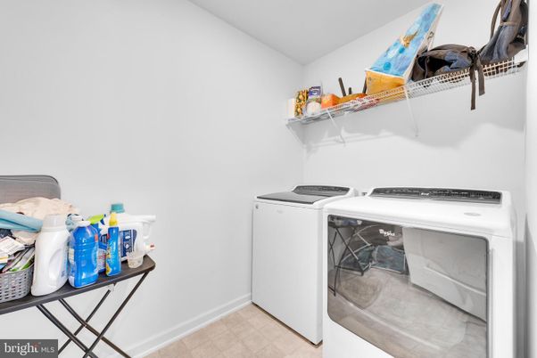 Interior, Washer