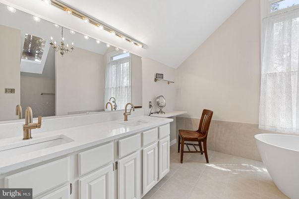 Bathroom, Dual Sink Vanities, Free Standing Baths, Interior