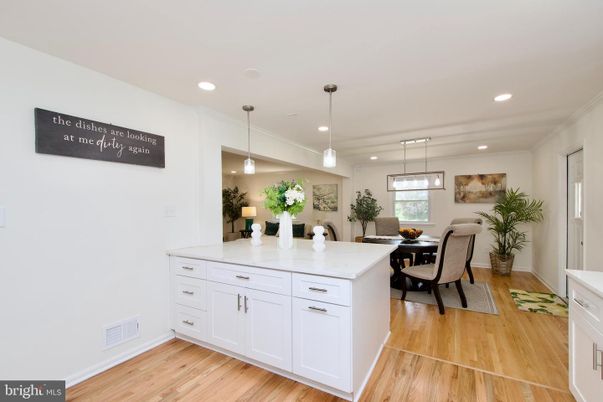 Dining room, Interior, Pendant Lights, Recessed Lighting, Wood Texture Flooring