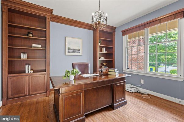 Chandelier, Home Office, Interior, Wood Texture Flooring