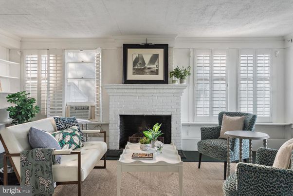 Fireplace, Interior, Living room