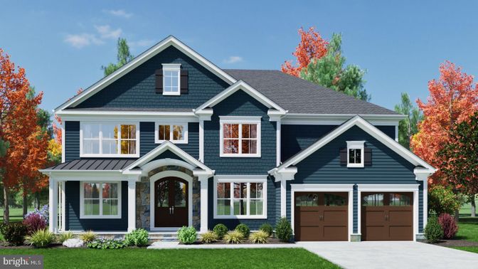 Attached, Exterior, Facade, American Craftsman