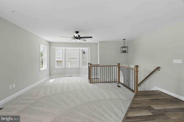 Empty room, Interior, Pendant Lights, Recessed Lighting