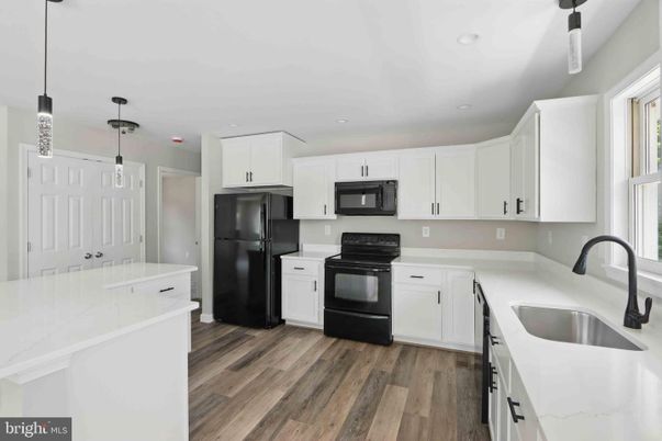 Interior, Kitchen, Pendant Lights, Recessed Lighting, Wood Texture Flooring