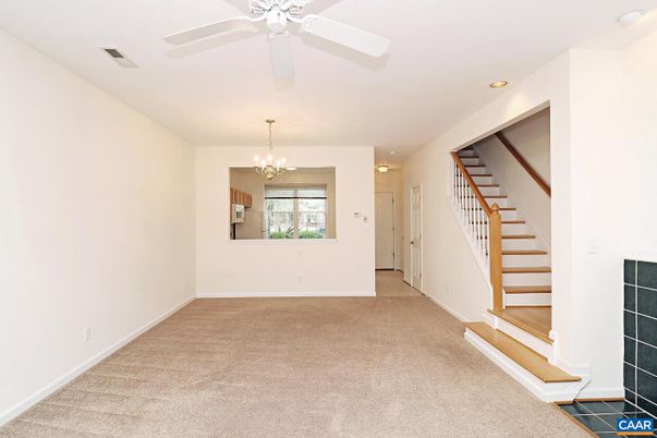 Chandelier, Empty room, Interior, Recessed Lighting