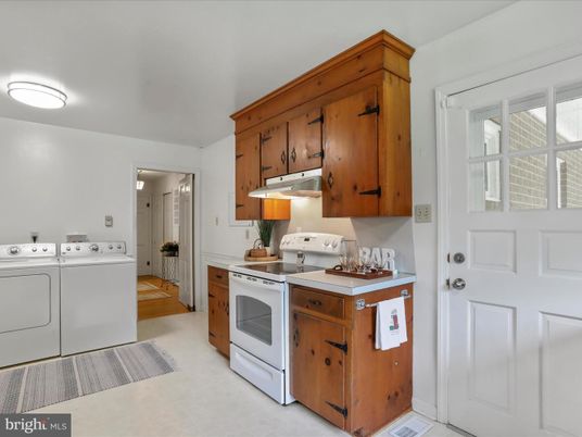 Interior, Kitchen, Washer