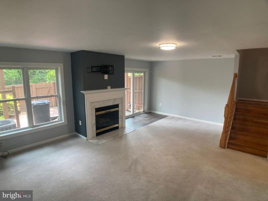Empty room, Fireplace, Interior
