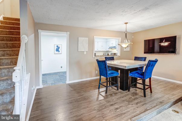 Dining room, Interior, Kitchen, Pendant Lights, Wood Texture Flooring