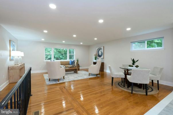 Dining room, Interior, Living room, Recessed Lighting, Wood Texture Flooring