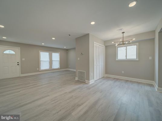 Empty room, Interior, Pendant Lights, Recessed Lighting, Wood Texture Flooring