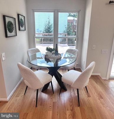 Dining room, Interior, Wood Texture Flooring