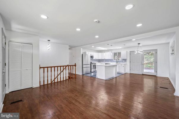 Empty room, Interior, Kitchen, Pendant Lights, Recessed Lighting, Wood Texture Flooring