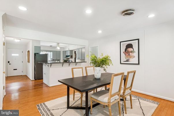 Dining room, Interior, Kitchen, Recessed Lighting, Wood Texture Flooring