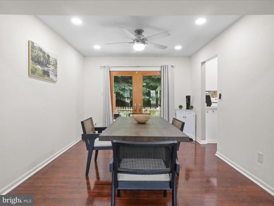 Dining room, Interior, Recessed Lighting, Wood Texture Flooring
