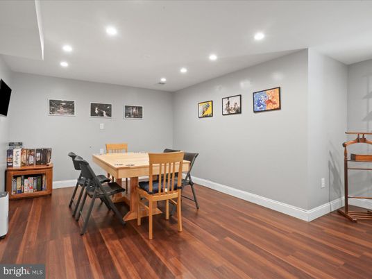 Dining room, Interior, Recessed Lighting, Wood Texture Flooring