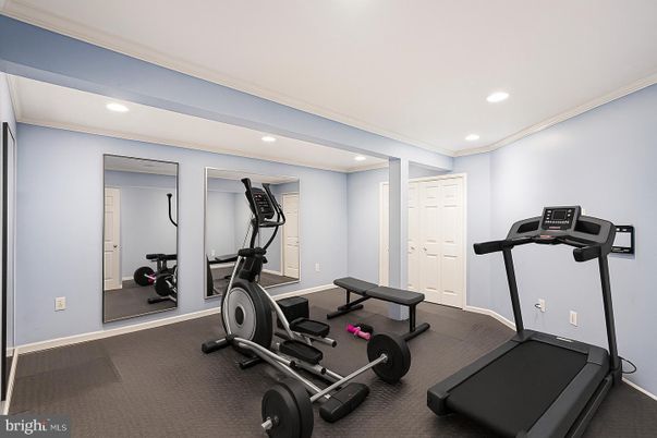 Fitness Equipment, Interior, Recessed Lighting