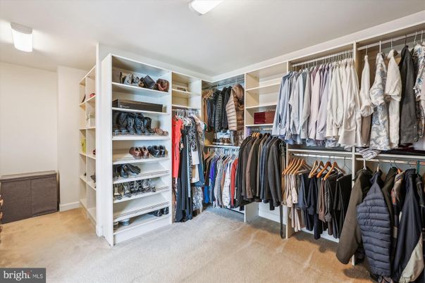 Interior, Walk-in Closets