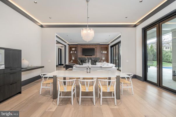 Chandelier, Dining room, Interior, Living room, Recessed Lighting, Wood Texture Flooring